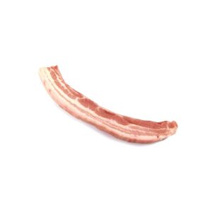 panceta en tira de cerdo con piel y hueso